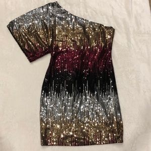 Bisou one shoulder dress w/ cold shoulder. All sequin dress (Size 10)